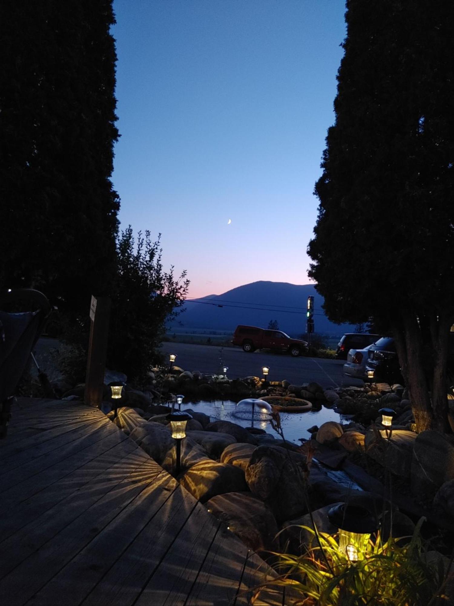 Magnuson Hotel เครสตัน ภายนอก รูปภาพ